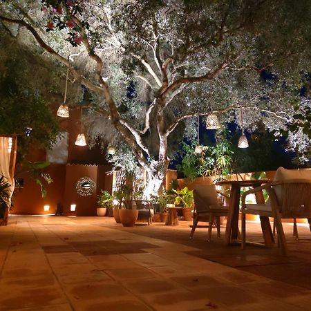La Posada De Lola - Adults Only Otel Bolonia Dış mekan fotoğraf