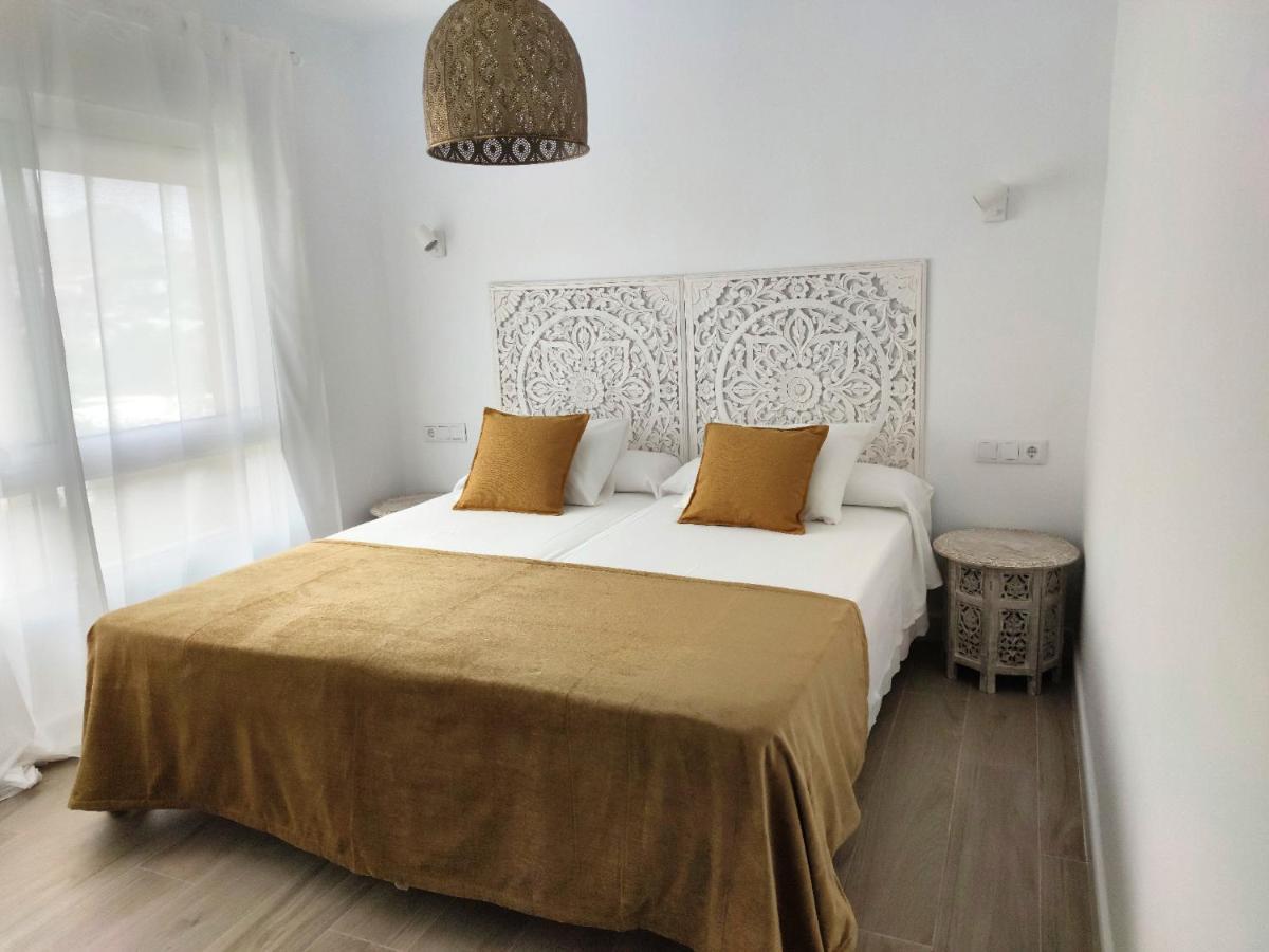 La Posada De Lola - Adults Only Otel Bolonia Dış mekan fotoğraf