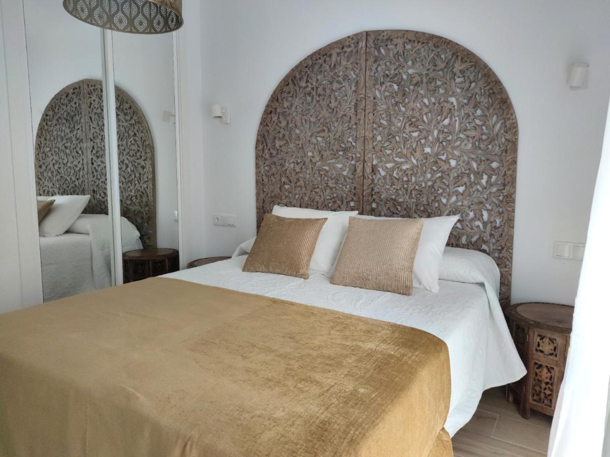 La Posada De Lola - Adults Only Otel Bolonia Dış mekan fotoğraf