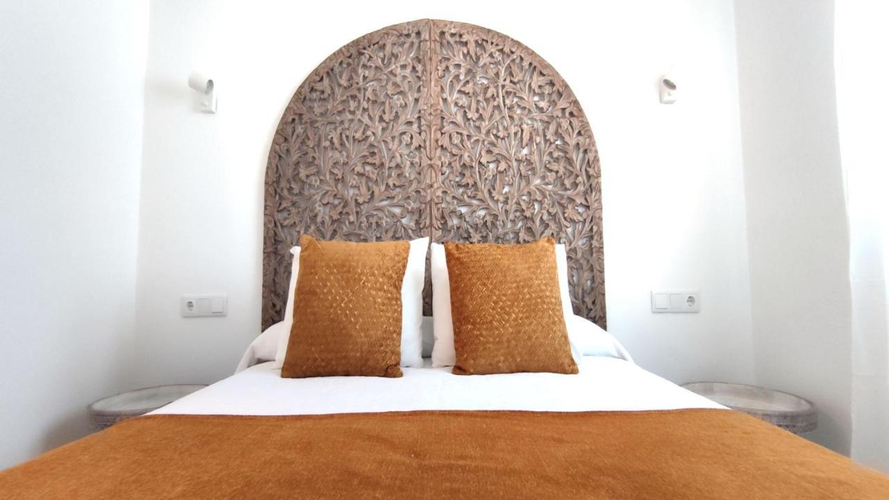 La Posada De Lola - Adults Only Otel Bolonia Dış mekan fotoğraf
