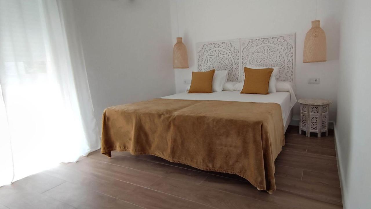 La Posada De Lola - Adults Only Otel Bolonia Dış mekan fotoğraf