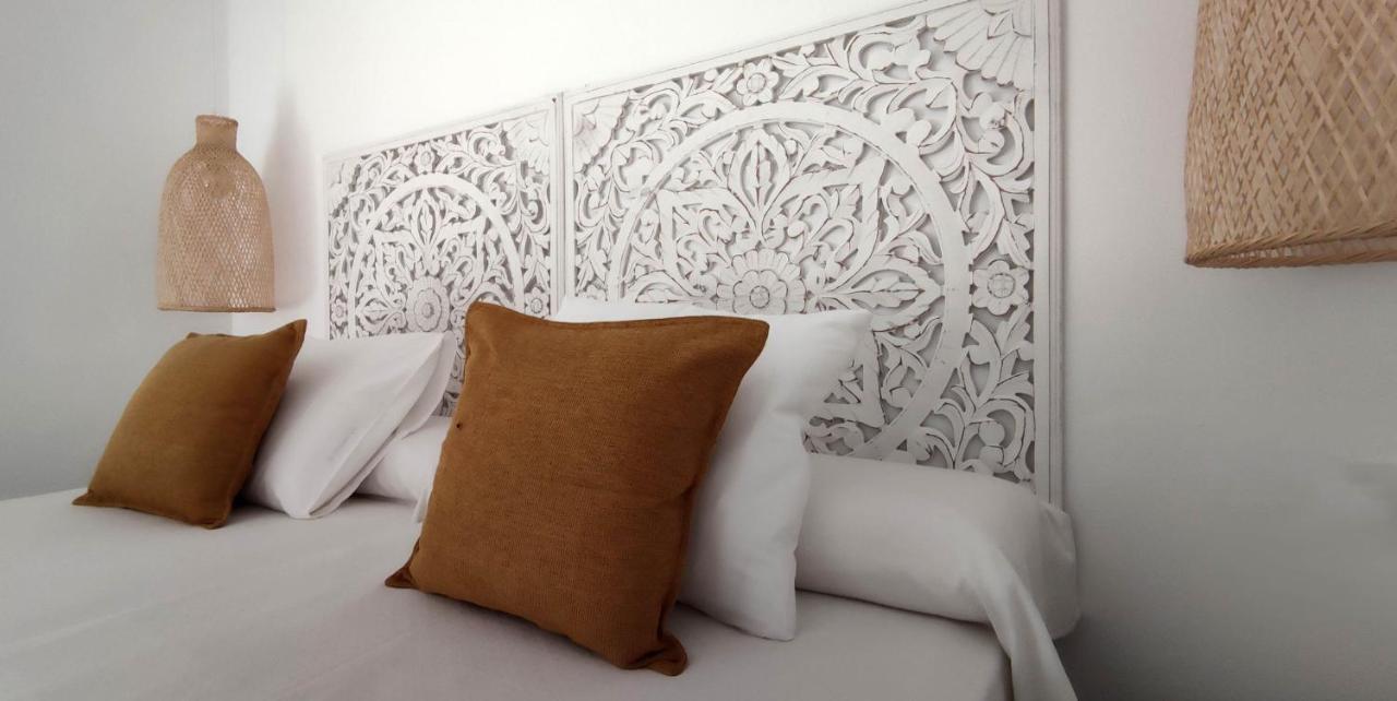 La Posada De Lola - Adults Only Otel Bolonia Dış mekan fotoğraf